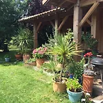 Maison De