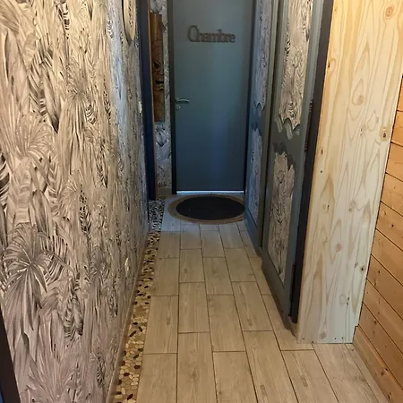 勒格旅馆